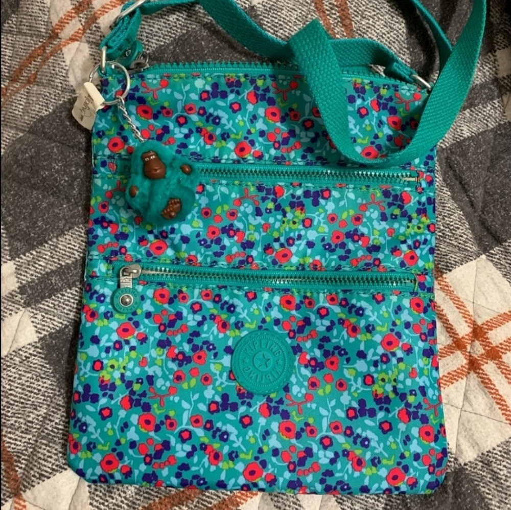 Kipling 🌺floral Crossbody bag